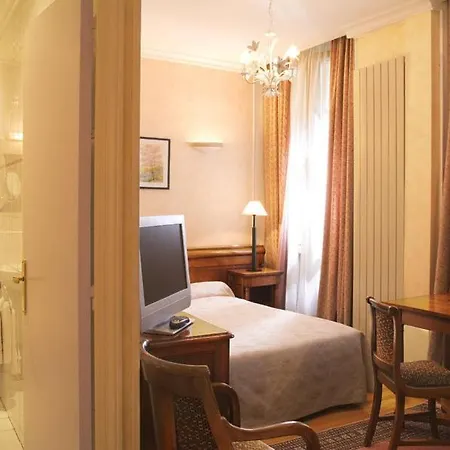 Du Palais Bourbon 3* Paris