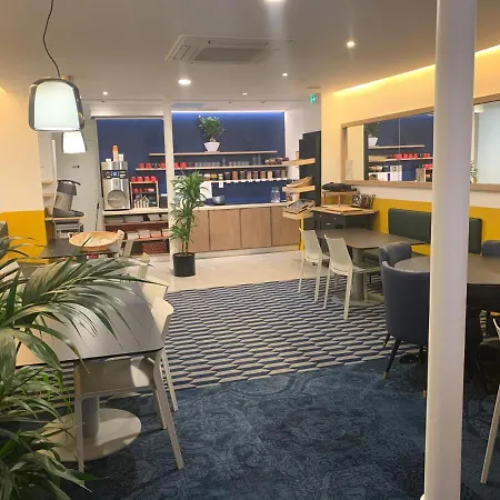 Hotel Ibis Styles Cadet Lafayette 3*