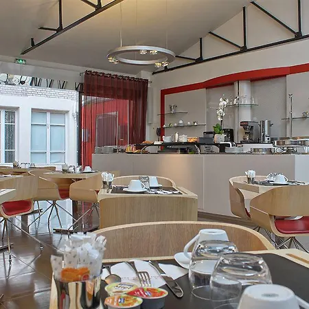 Pavillon Nation Hotel 3*
