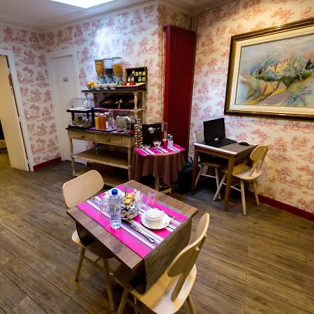 Regyn's Montmartre 2*
