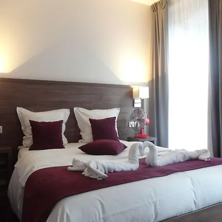 La Perle Montparnasse 2*