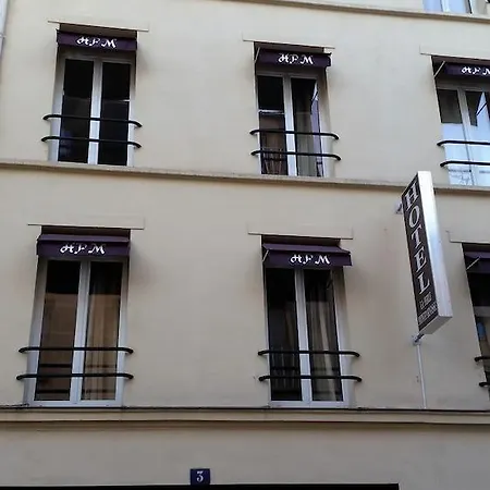 Hotel La Perle Montparnasse 2*