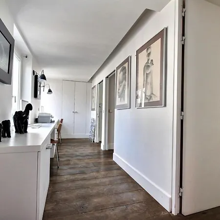 502254 - Spacious Duplex For 12 People Near Les Halles Apartment Paris