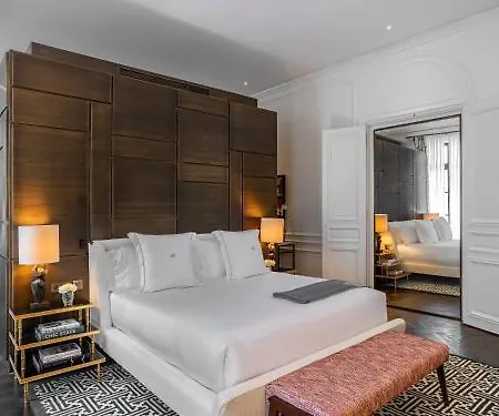 J.k. Place Paris