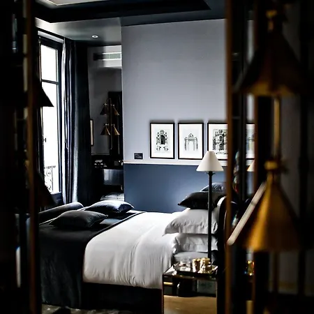 Hotel Monsieur George-champs Elysees