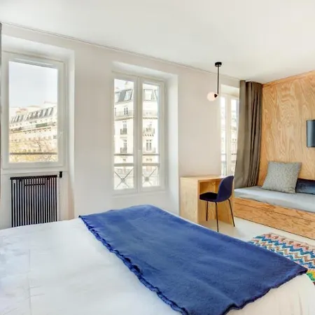 Montholon Paris