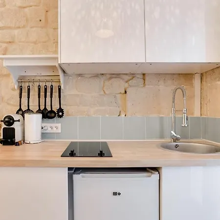 Near Le Moulin Rouge&montmartre Appartement Paris