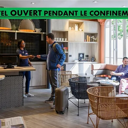 Ibis Tour Montparnasse 15eme Paris