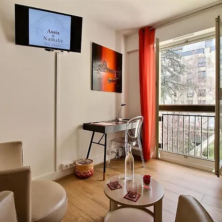 Assia & Nathalie - Luxury Marais Bed & Breakfast Parijs