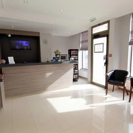 Otel Alyss Saphir Cambronne Eiffel