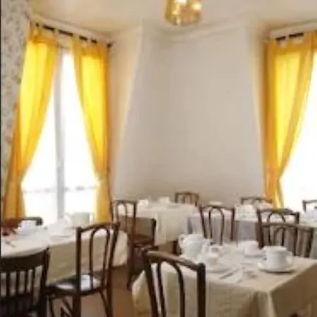 Hipotel Sacre Coeur Olympiades 2* פריז