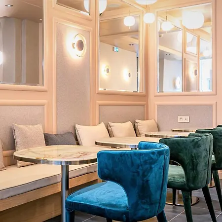 Veryste Hotel