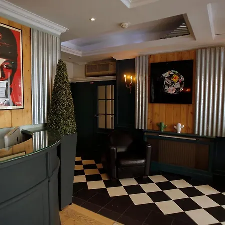 Hotel Etoile Trocadero