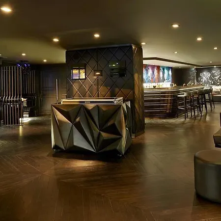 W - Opera Hotel 5*