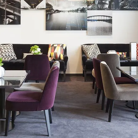 Отель Ac Porte Maillot By Marriott