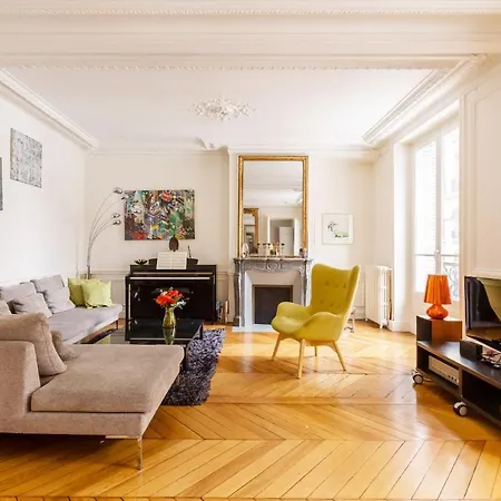 Veeve - Style Near Parc Monceau Париж