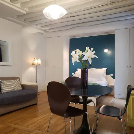 Louvre St Germain Rue Verneuil Apartment *