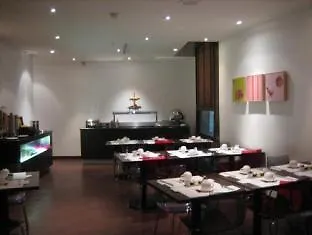 Ξενοδοχείο με διαμερίσματα Adagio La Defense Esplanade 4*