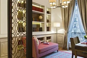 Hotel La Clef Tour Eiffel By The Crest Collection Paříž