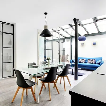 Cmg Delta / Montmartre * Paris