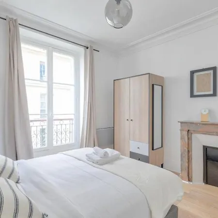 Roquette Charming Near Bastille - 6p Paris