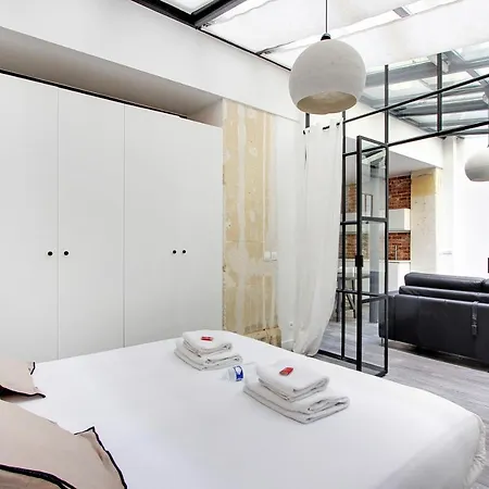 Cmg Delta / Montmartre