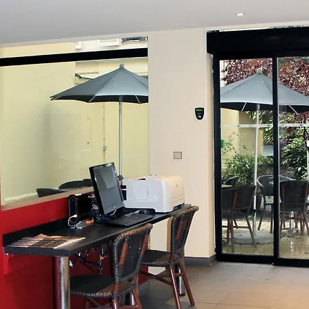New Saint Lazare 3* Париж