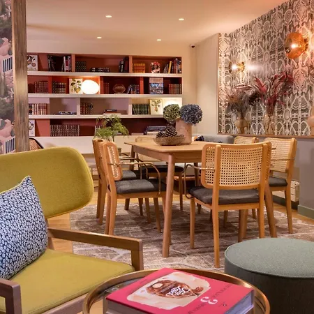 Hotel Jardin De Cluny