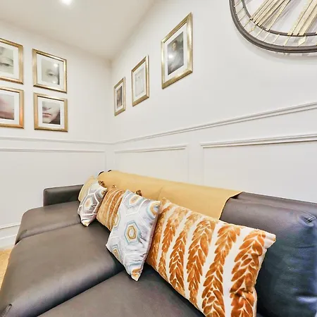 Appartement 38 Atelier Mona Lisa Paris