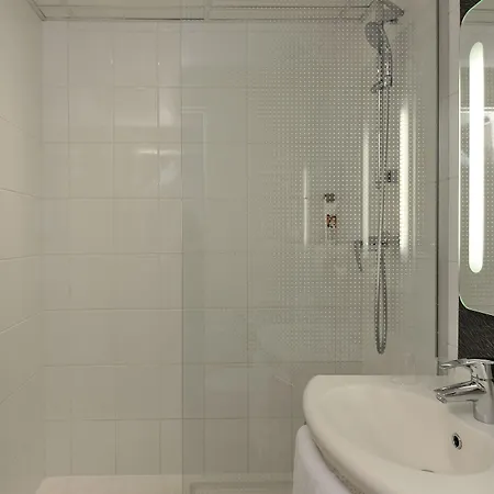Ibis Vaugirard Porte De Versailles