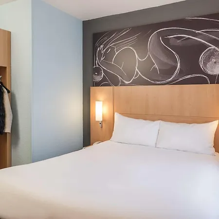 Ibis Vaugirard Porte De Versailles 3*
