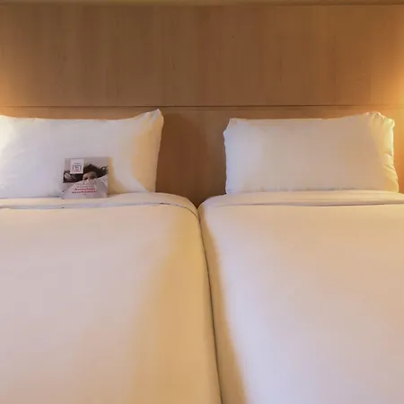 Mercure Butte Montmartre Basilique Hotel 4*