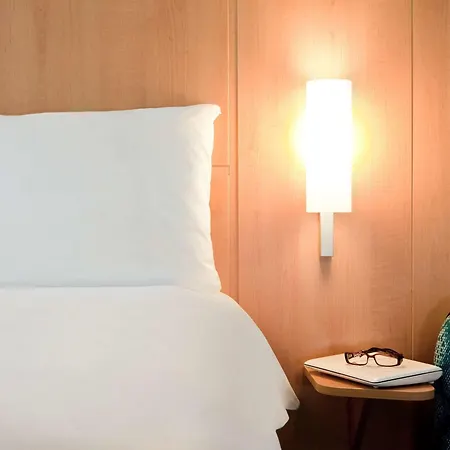 Mercure Butte Montmartre Basilique Hotel 4*