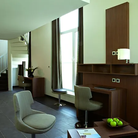 Appart'city Collection Grande Bibliotheque 4*