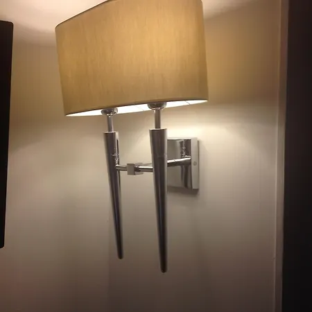 Hotel Elysees Flaubert 3*