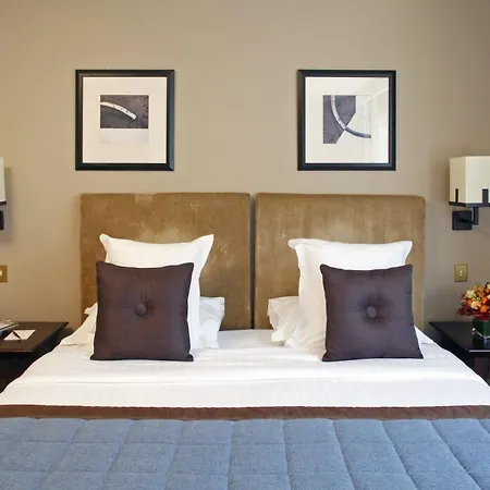 Hotel Warwick Champs-elysees Paris