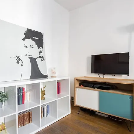 Pantheon Private Latin Quarter Studio Apartment *