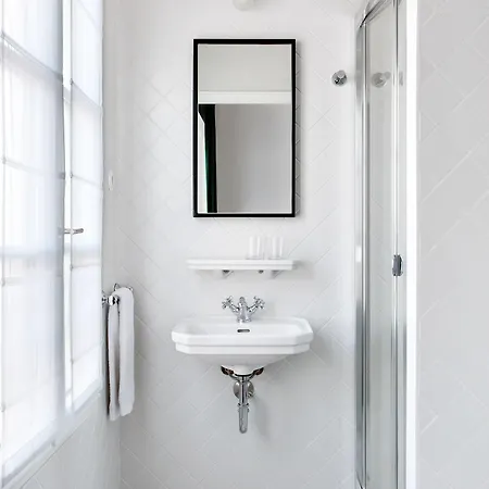 Hotel Rendez-vous Batignolles Paris