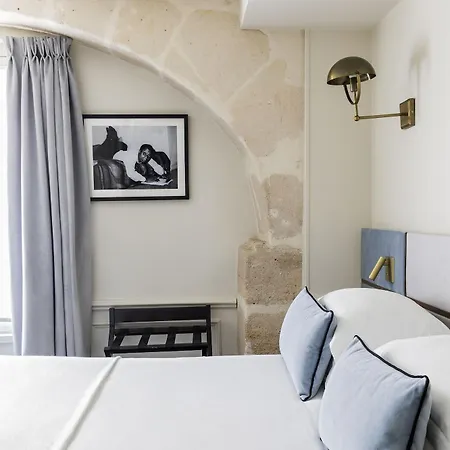 Hotel Verneuil Saint Germain 4*
