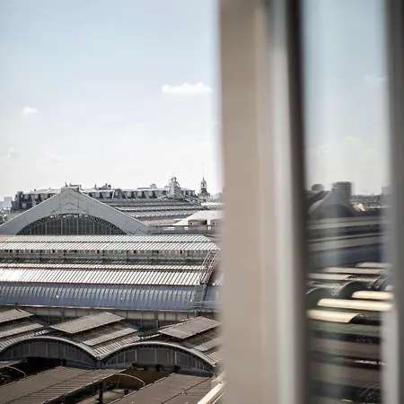Les Deux Gares París