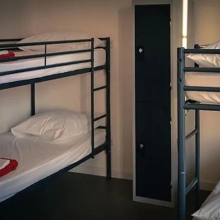 Hostel Beautiful Belleville & *