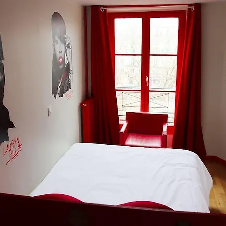 Hotel Absolute République Paris