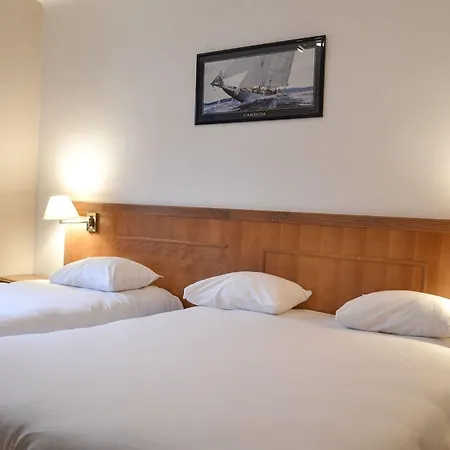 Hotel De La Perdrix Rouge