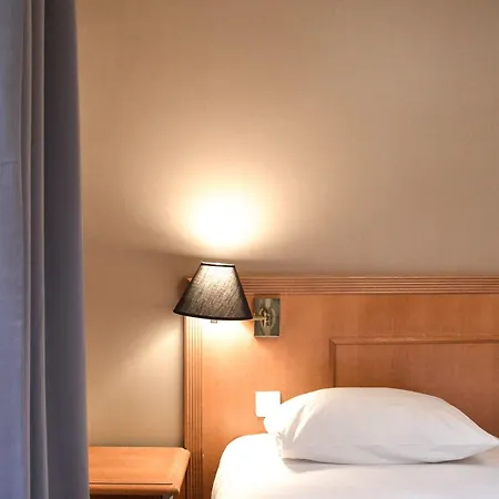 Hotel De La Perdrix Rouge