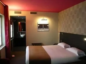 Aero Hotell 3*
