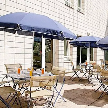 Pavillon Italie Hotel Le Kremlin-Bicêtre