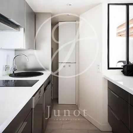 Charming In Saint-germain Des Pres Apartment Paris
