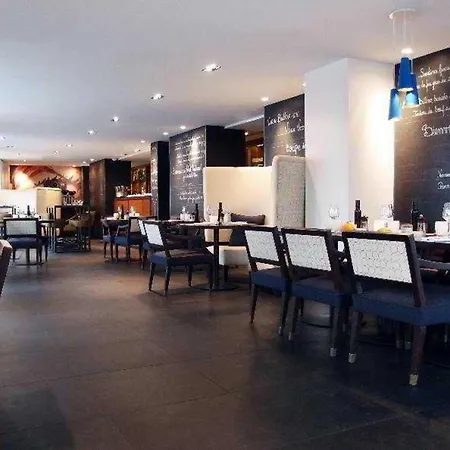 Hotel Beauchamps