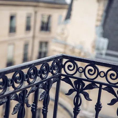 Отель Timhotel Palais Royal