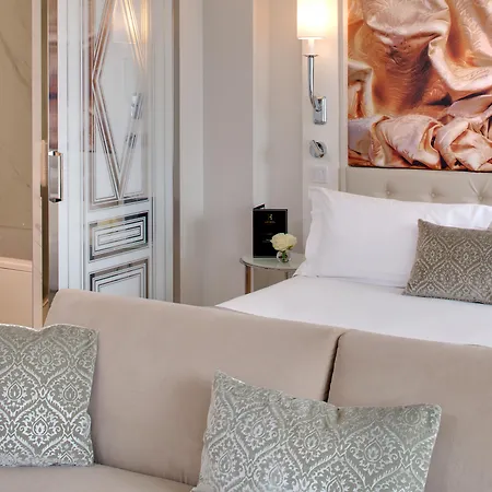 Hotel La Haussmann 4*
